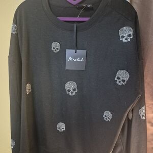 Black Skull Embellished Sweatshirt